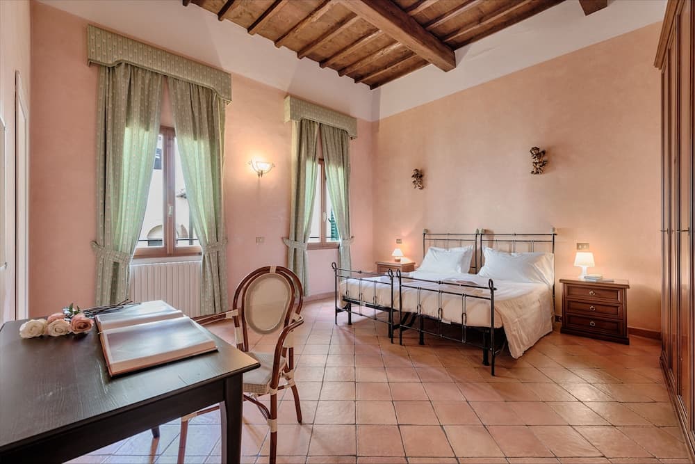 Central Strozzi by Mmega