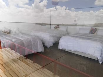 Uros Qhota Uta Lodge