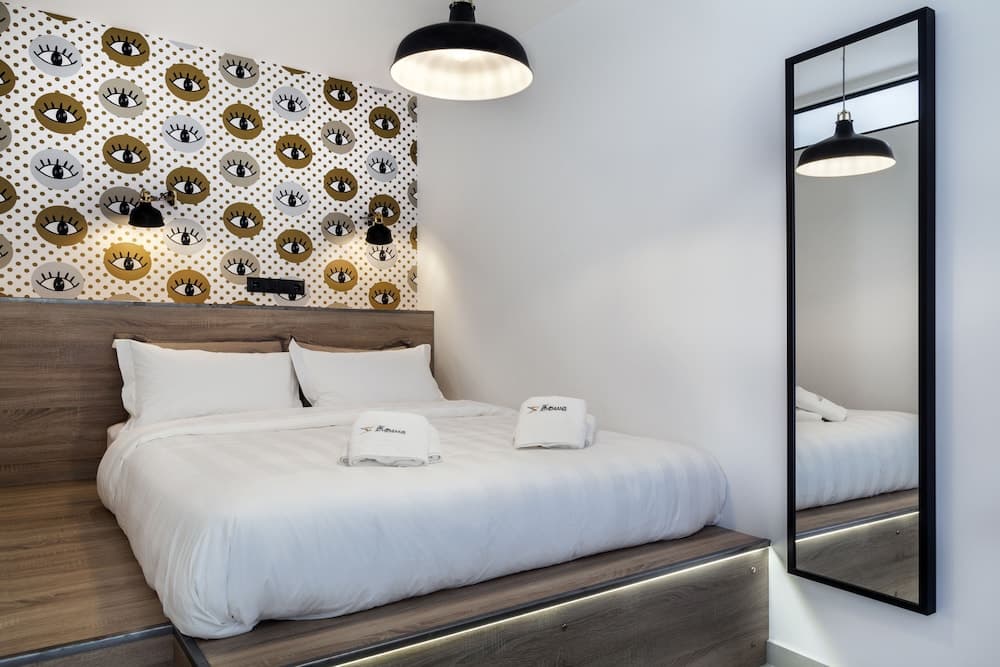 The Athenians Modern Apartments