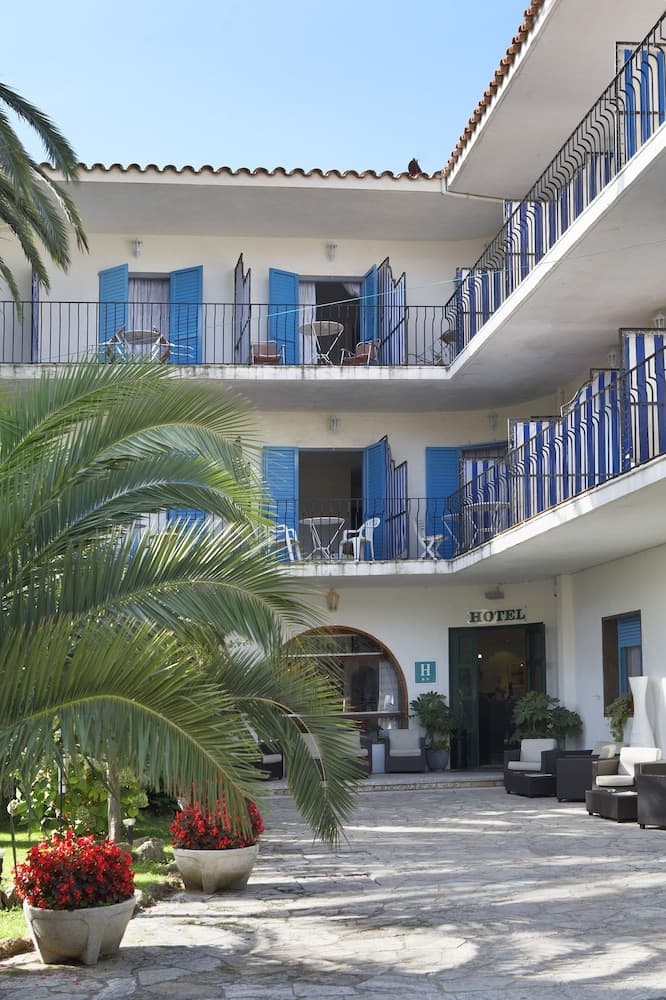 hotel image
