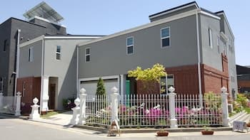 All-In-One Guesthouse