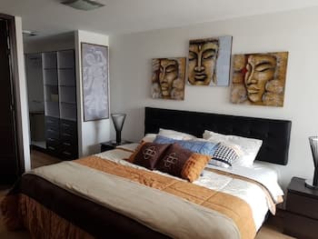 Luxury & Comfort Danna Deparment