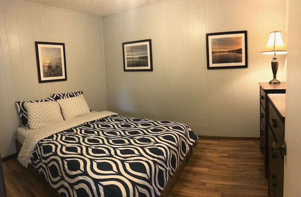 Calm Waters Cabin Resort