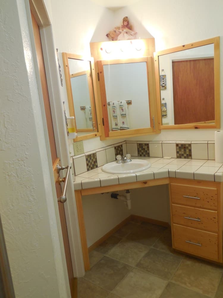 Yosemite Paradise Inn