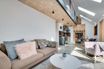 White Room Apartments