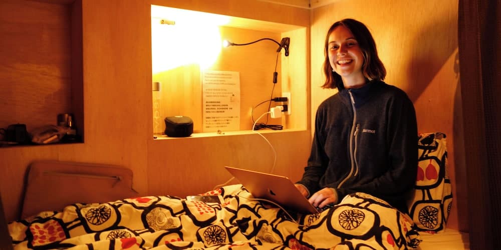 R Guest House - Hostel