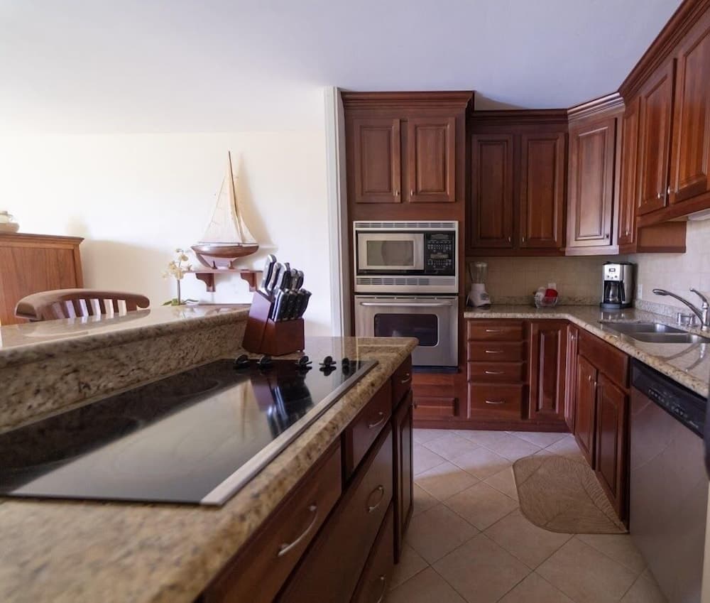 Turtle Bay Hale Mokulani***ta-055745536001 1 Bedroom Condo by RedAwning