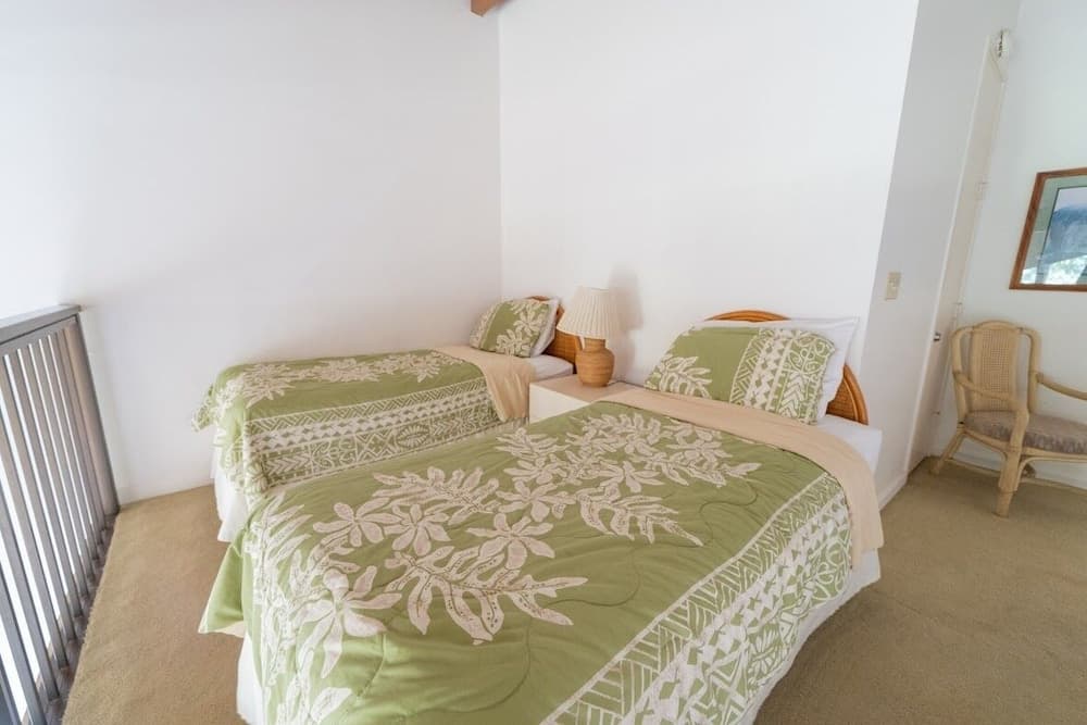 Turtle Bay Anthurium**ta-155327078401 2 Bedroom Condo by RedAwning