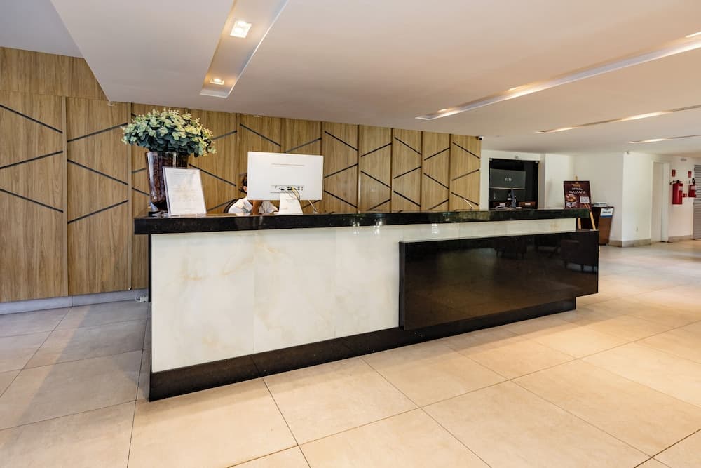 EL ARAM BEACH & CONVENTION