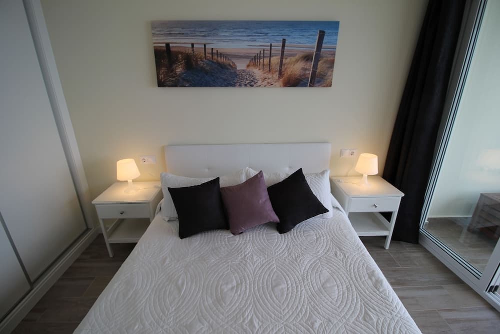 Sea front - Stunning views