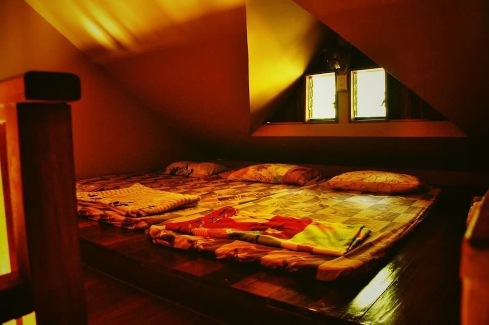 Kaengkrachan Riverside Resort