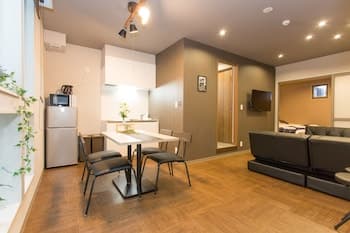 Group STAY CLASSE 02