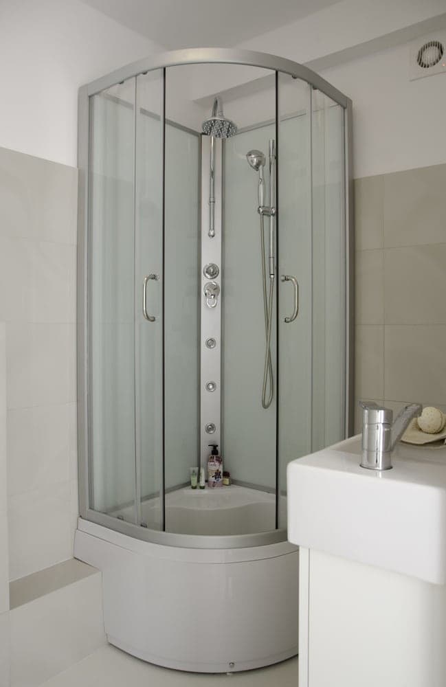 Bizzi LuxHeart of Old Town Apartment