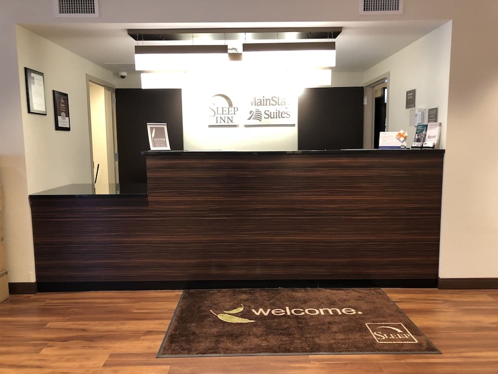 MainStay Suites St Louis Airport