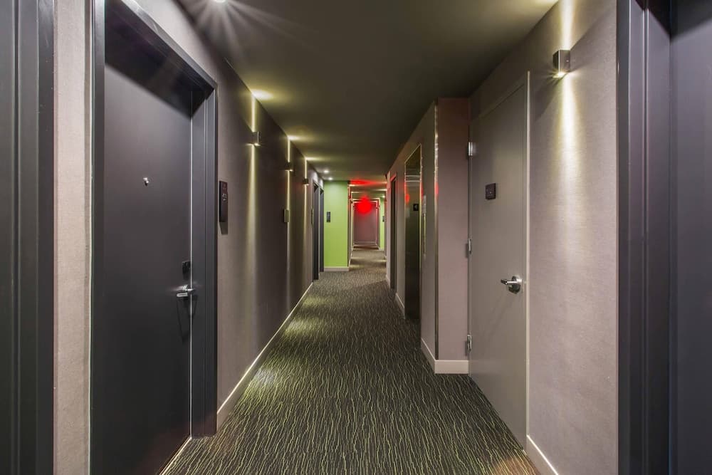 Insignia Hotel Brooklyn, an Ascend Collection Hotel