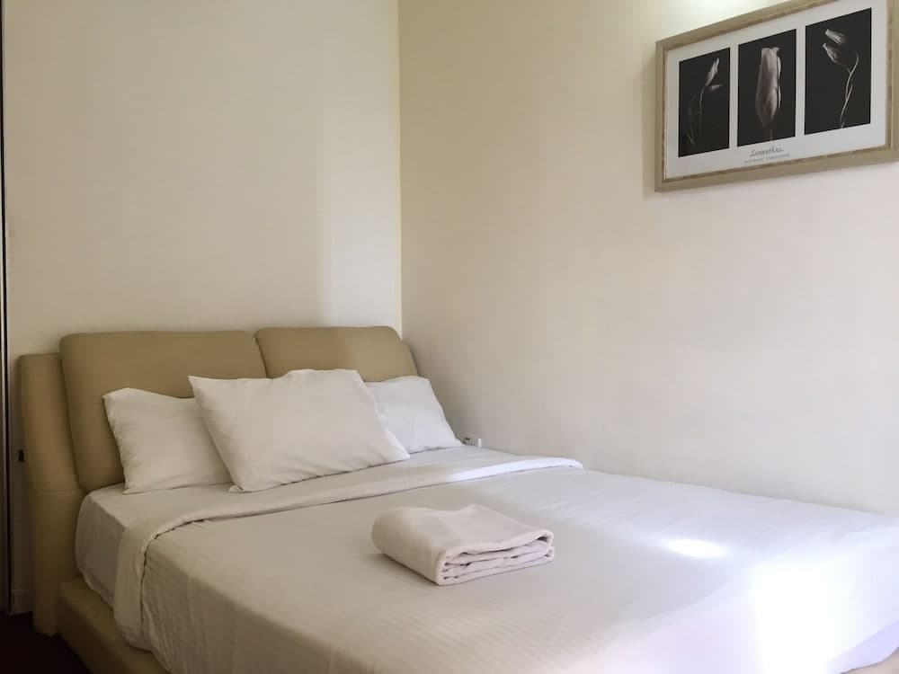 Makam Service Suites Taragon