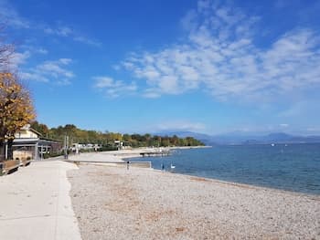 Bright Apartments Moniga - Castle Bells