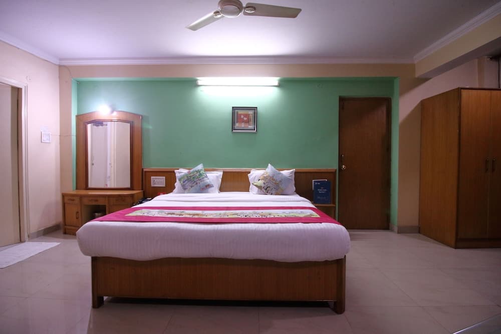 OYO 2754 near City Centre