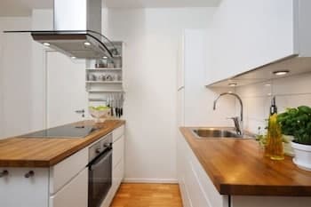 Modern Apartment With Balcony