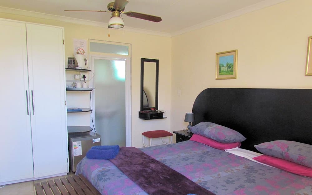 Blue Horizon Bay Guest House