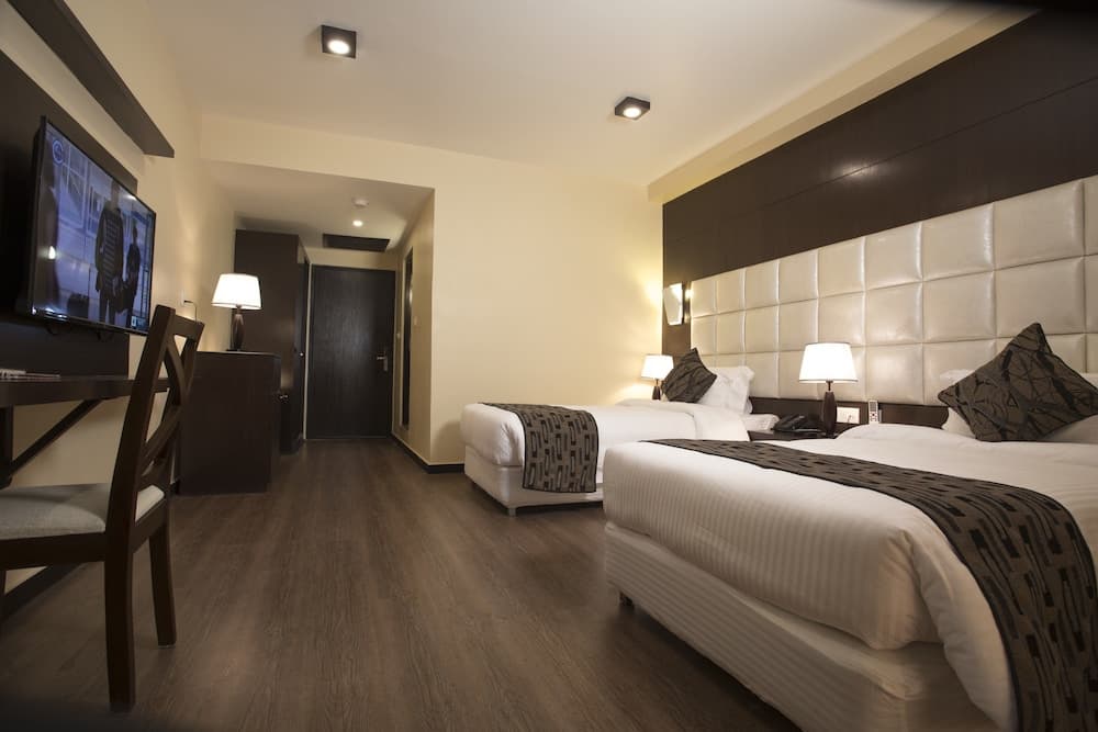 United Business Hotel