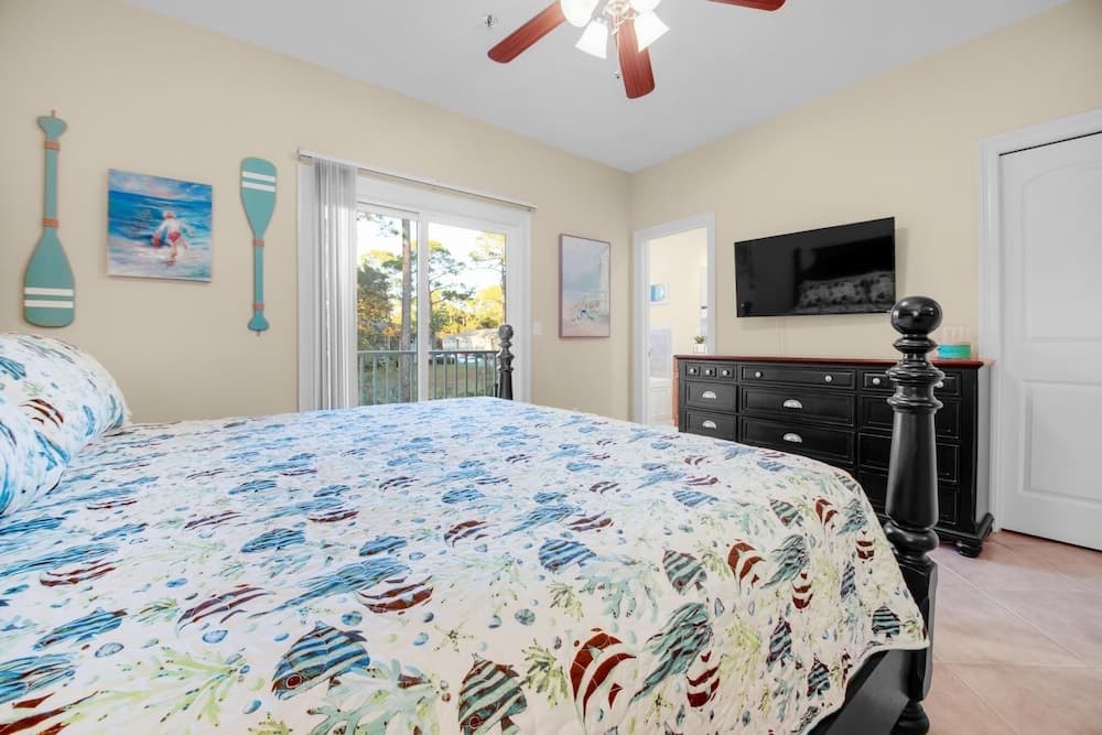 Laguna Breeze Unit C