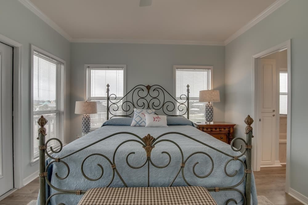 Spinnaker Pointe Unit 4B