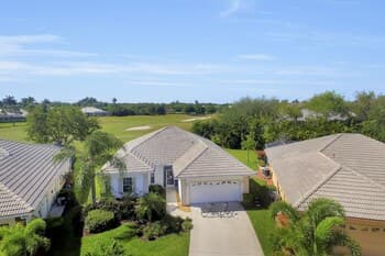 Falcons Glen Home #12950