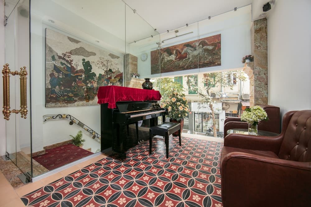 The Noble Swan Hotel & Spa