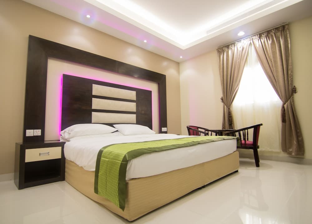 Al- Reef Hotel Units