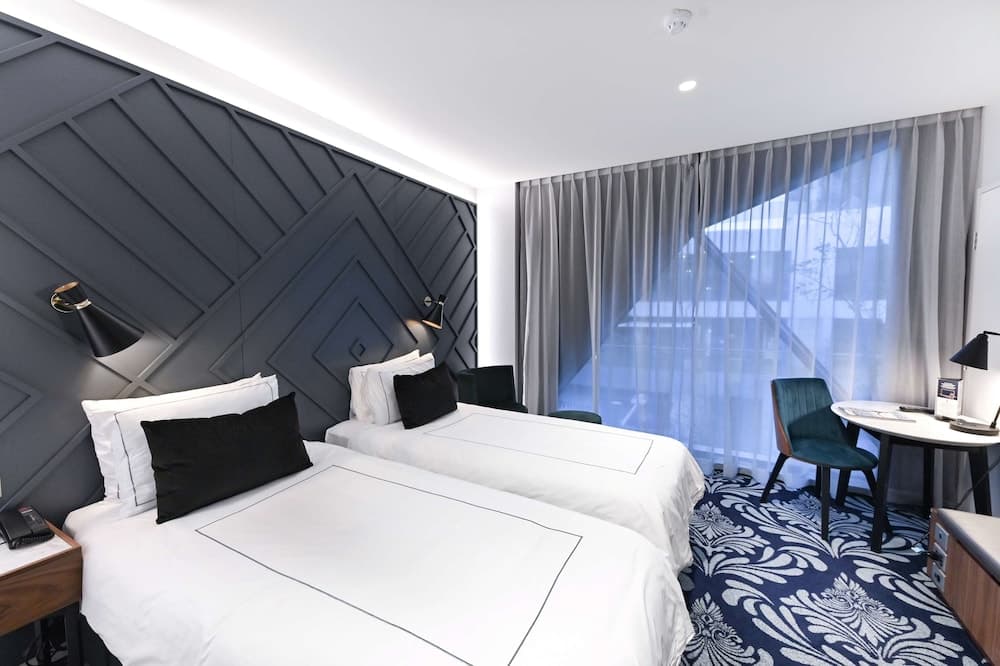 West Hotel Sydney, Curio Collection by Hilton