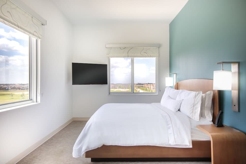 Element Houston Katy