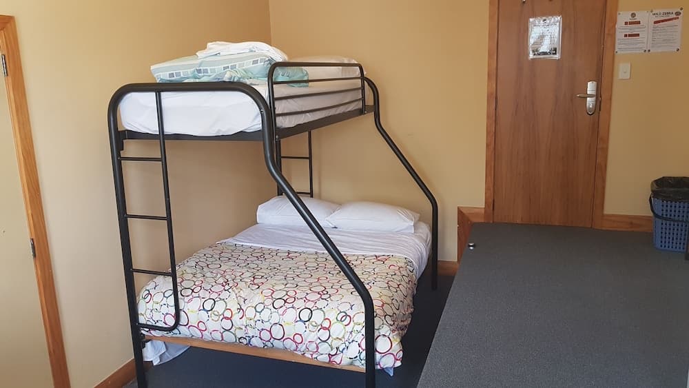 Wild Zebra Backpackers