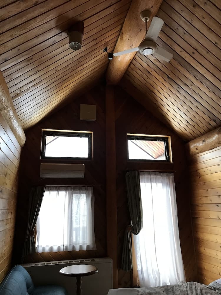 Mori no Log Hotel Kamloops