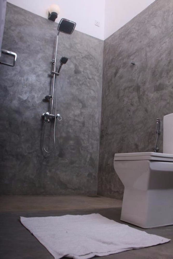 Love Birds Beach Hotel