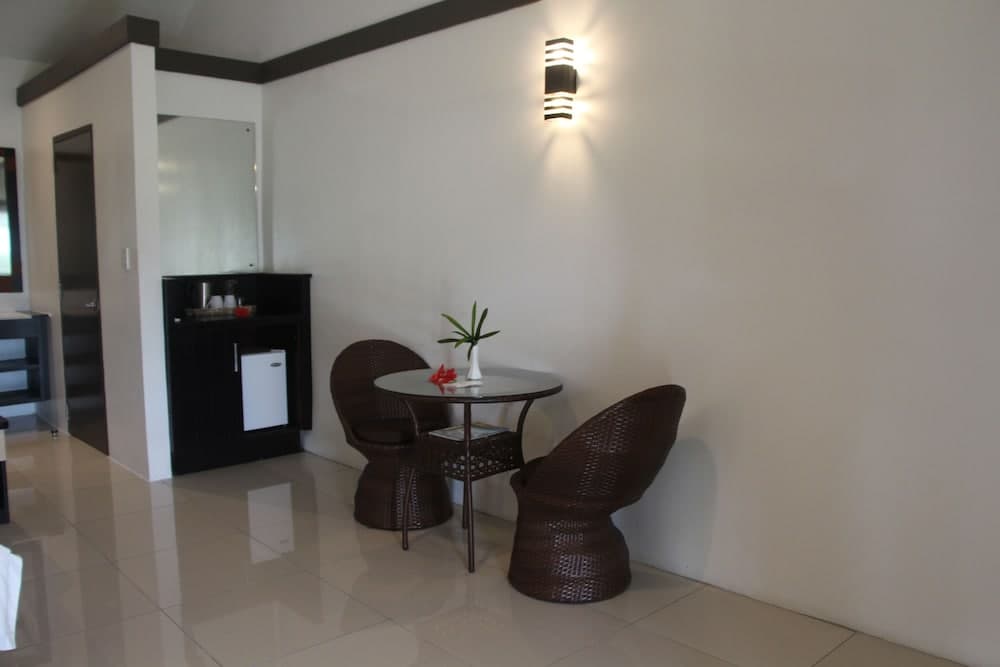 Landers Bay Resort & Spa Fiji - Adults Only