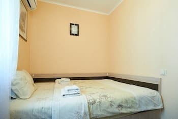 Boryspil Airport Sleep&Fly GuestHouse