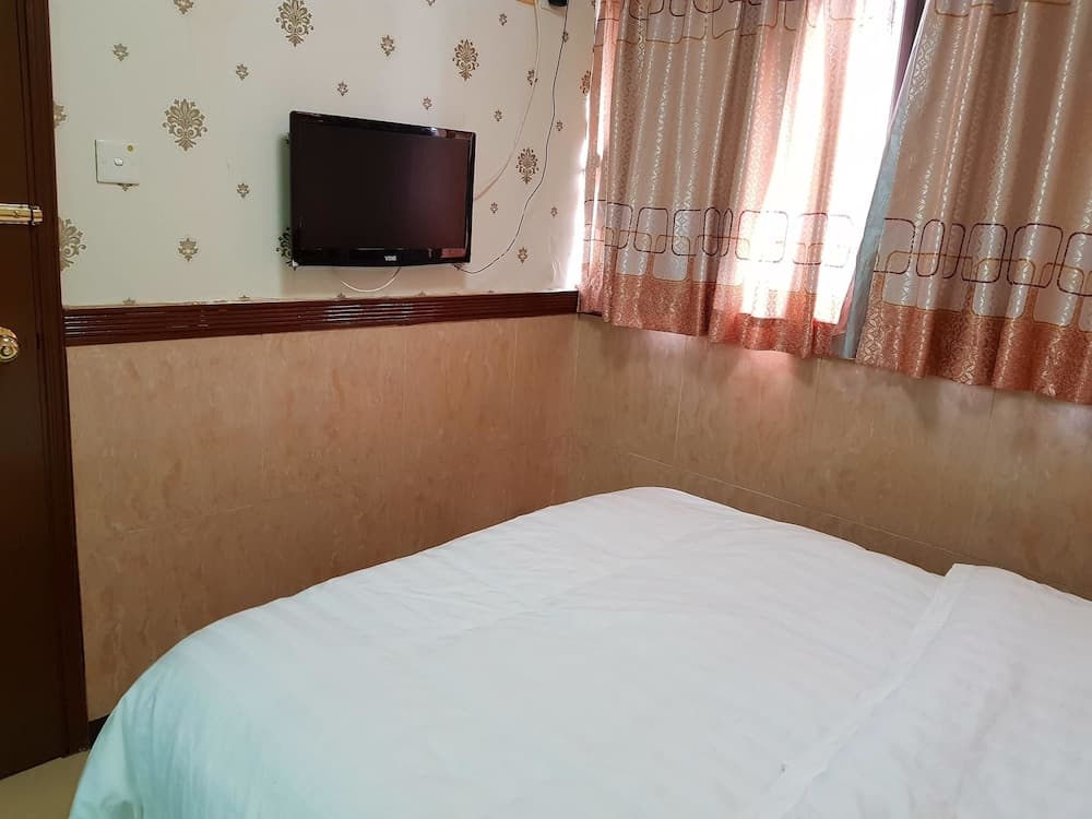 Hong Kong Astronaut's Hotel