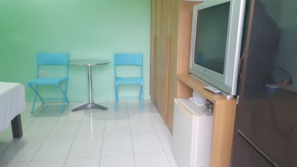 All Nations Guesthouse