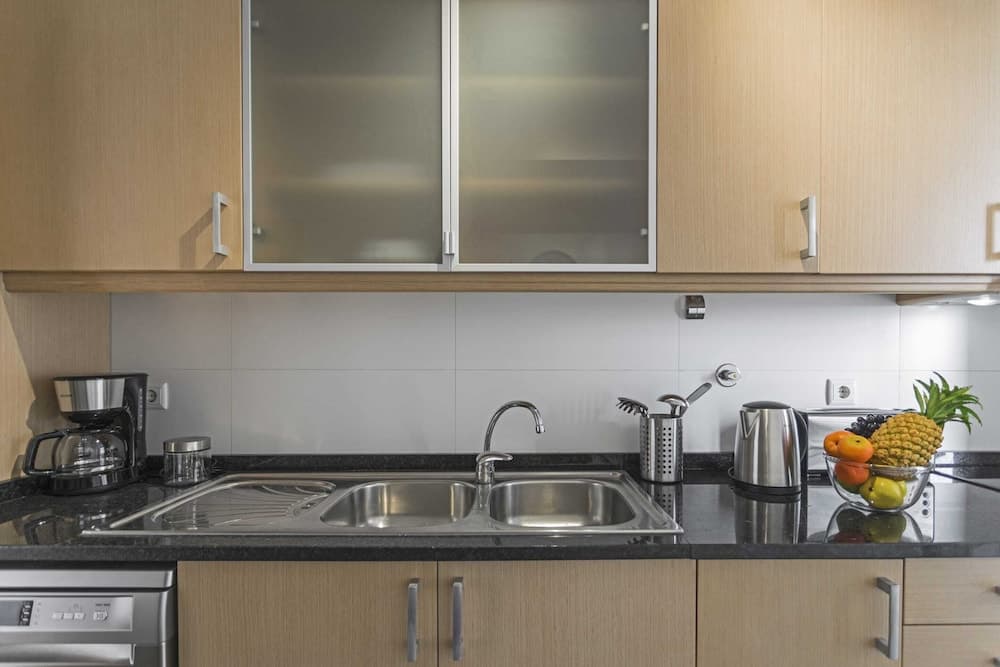 Barreiros I by An Island Apart