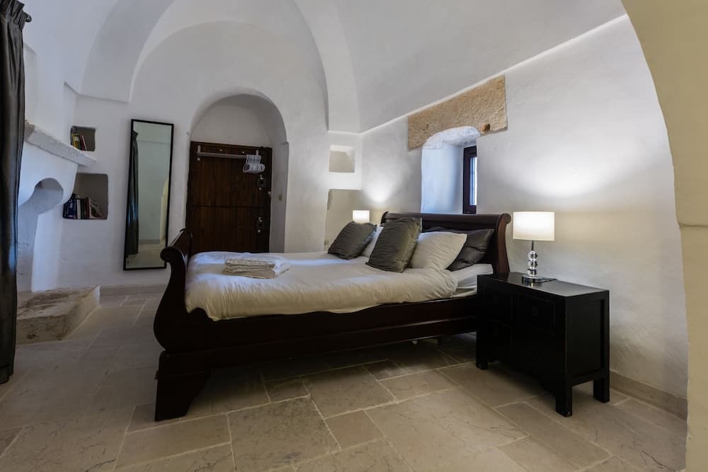 Trullo Pietra Antica