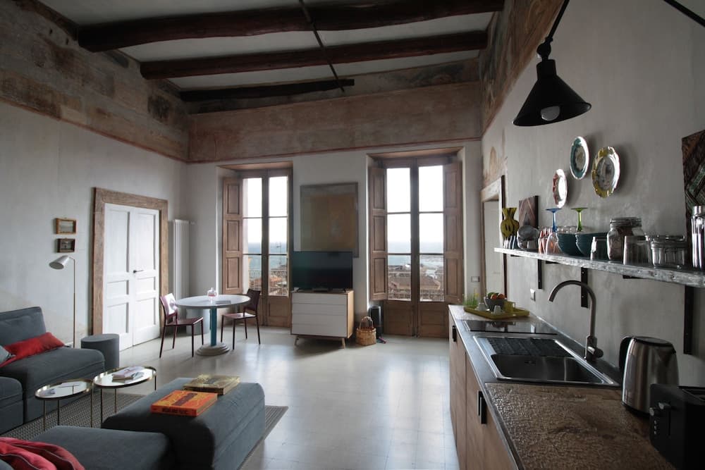 TROTULA CHARMING HOUSE - Olimpia's Flat