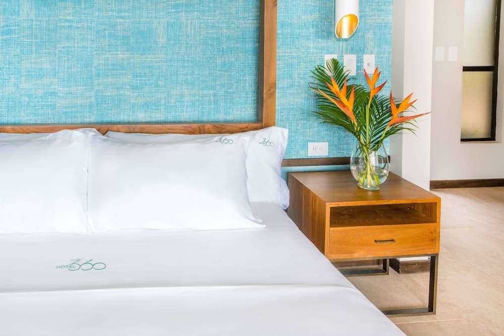 Hotel Three Sixty - Adults Only