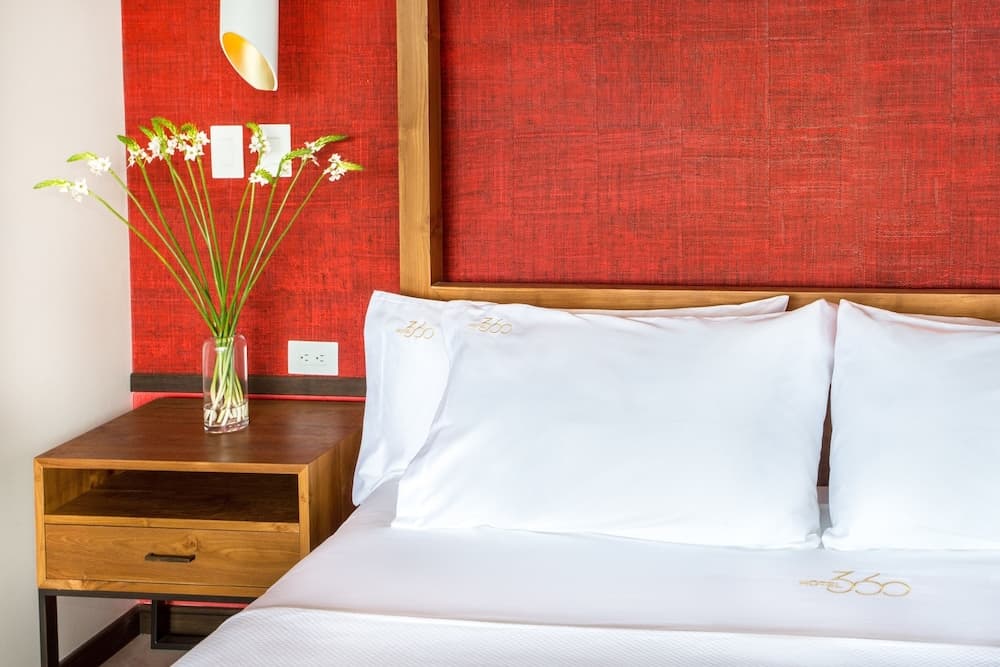 Hotel Three Sixty - Adults Only