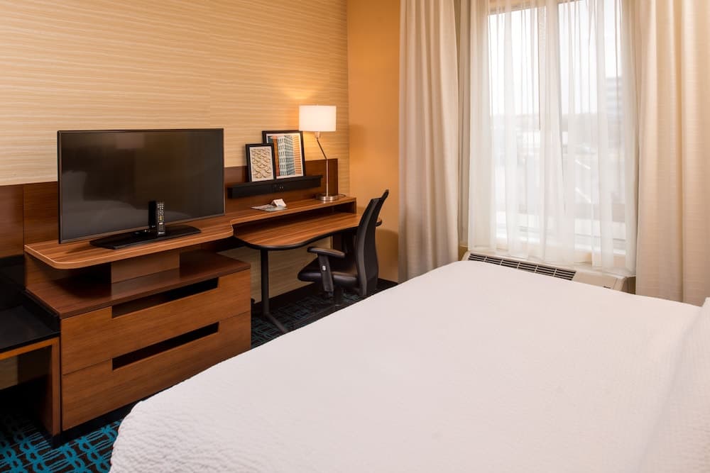 Fairfield Inn & Suites St Louis Westport