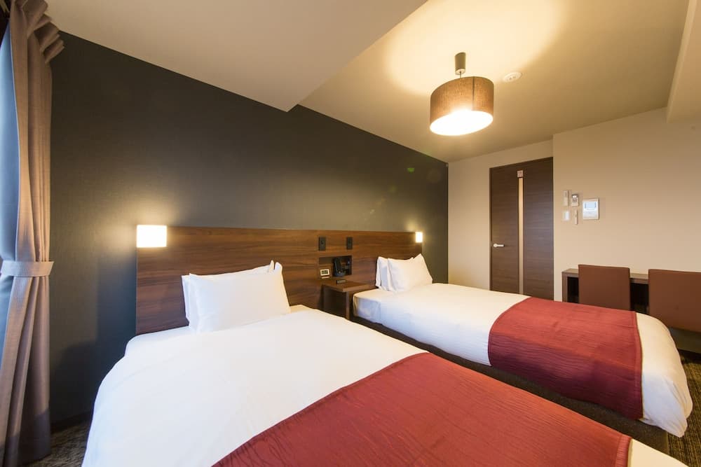 JAPANINGHOTEL Nijojo Minami