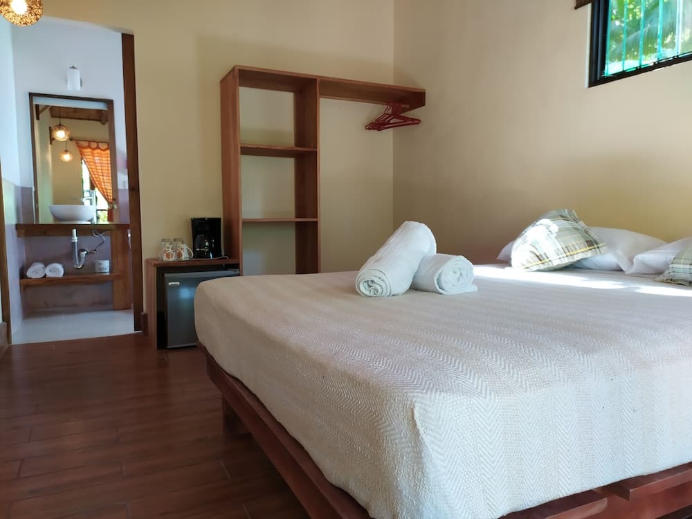 Raratonga Hotel &  Apartments