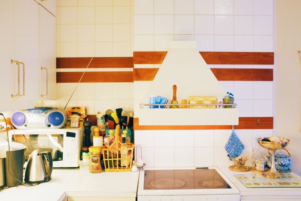 Beautiful, Artistic, Heirloom Apartment