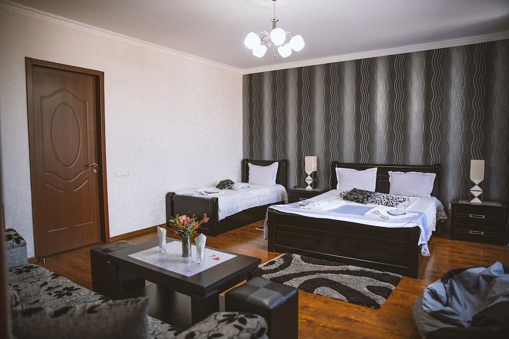 Family Hotel Kolorit Old Tbilisi