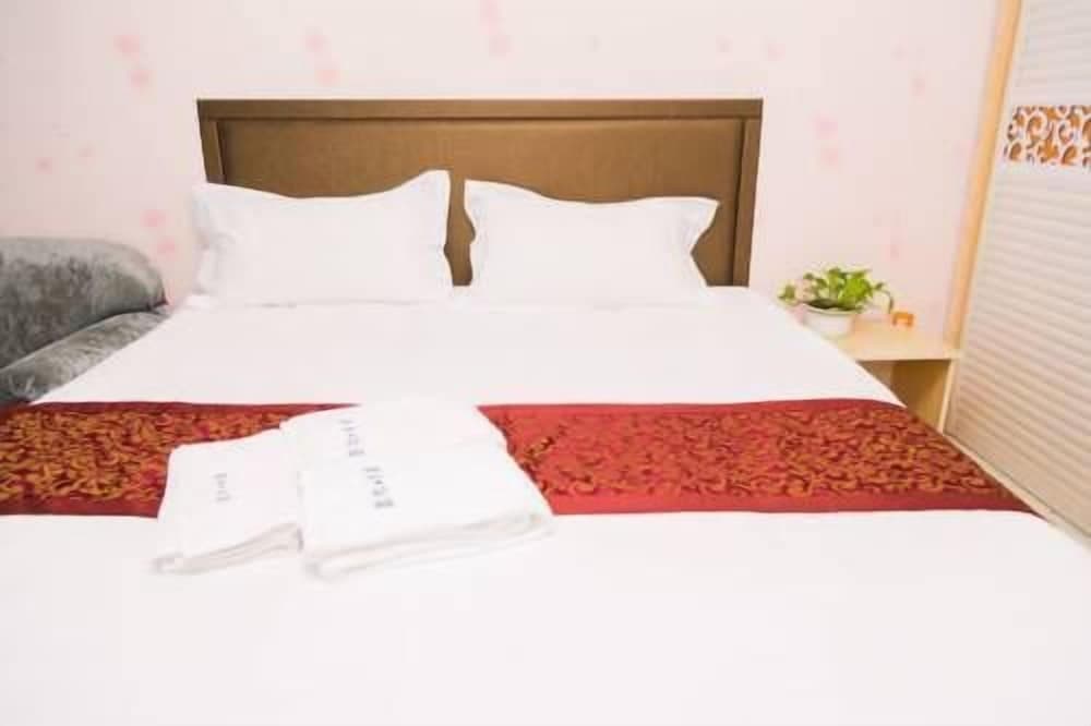 Weihai Dushang Huayi Apartment Hotel